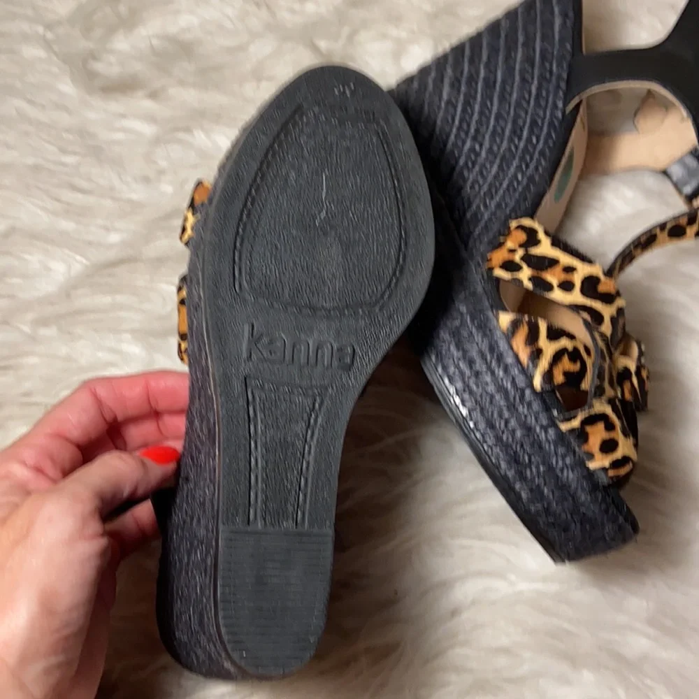 Nwt Kanna Suede Espadrille Platform Wedge animal Sandals